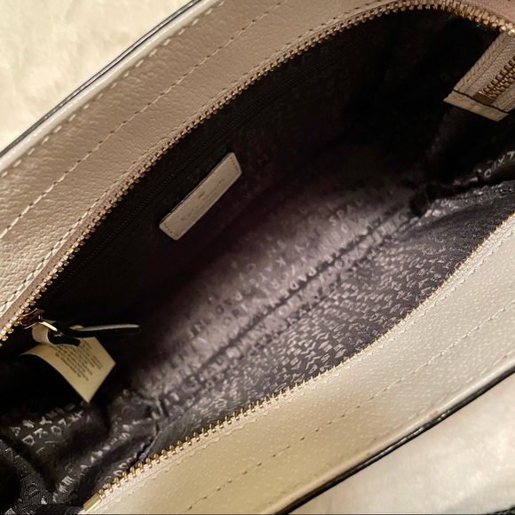 ☀️ Kate Spade Leather Square Crossbody - Picture 8 of 10